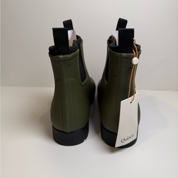 Quince Chelsea Rain Boot 10 NWT - Picture 4 of 7